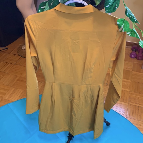 NWT Dynamite yellow top dress size XS - Picture 6 of 6